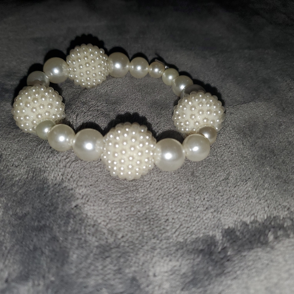 Bracelet - Picture 2 of 4